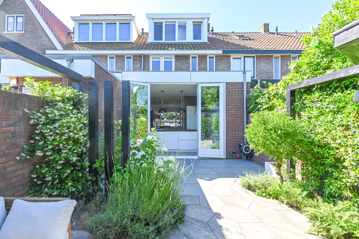 Photo 36 of Hyacinthenstraat 34