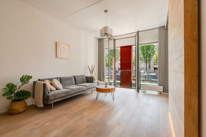 Foto 1 van Jacob Burggraafstraat 100