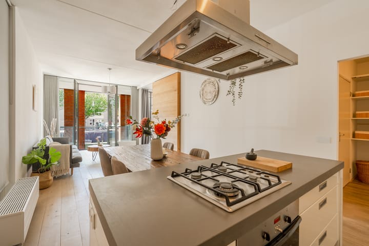 Foto 14 van Jacob Burggraafstraat 100