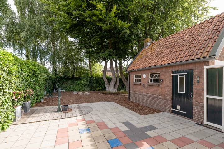 Foto 34 van Bouwheerstraat 7