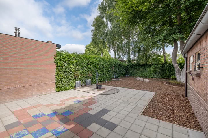 Foto 36 van Bouwheerstraat 7