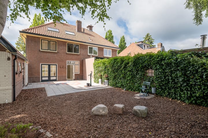 Foto 41 van Bouwheerstraat 7