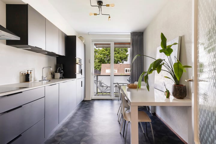 Photo 2 of Koning Lodewijklaan 104