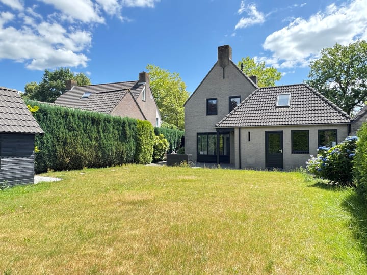 Photo 24 of Broekkant 36