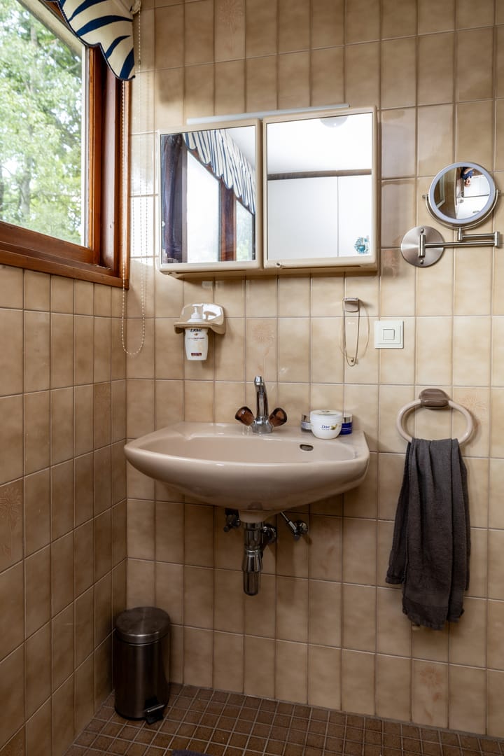 Photo 32 of Groenelaantje 2-A