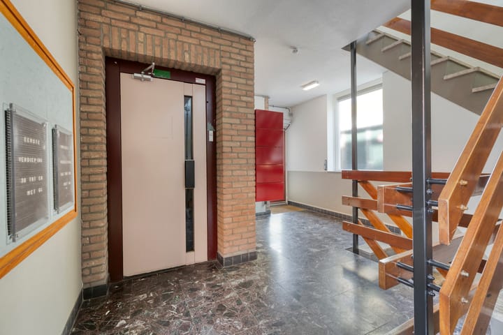 Foto 20 van Hooghuisstraat 62