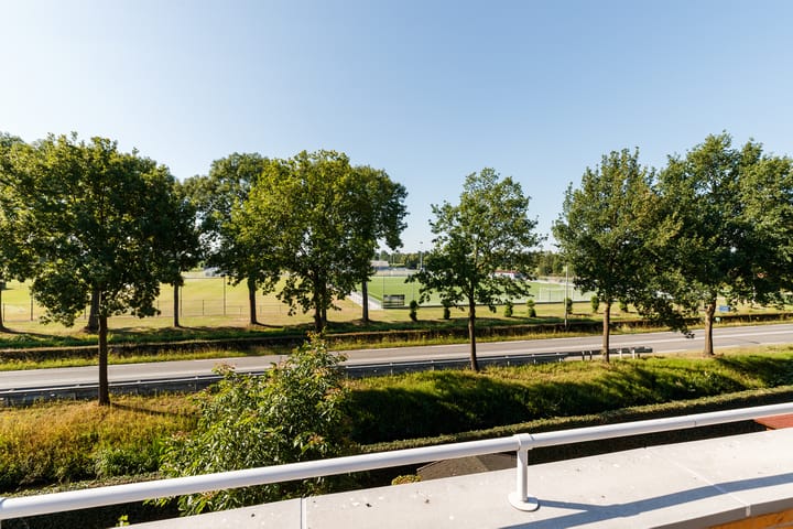 Photo 19 of Wilhelminapark 10