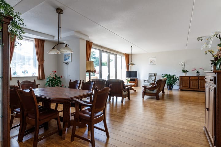 Photo 20 of Wilhelminapark 10