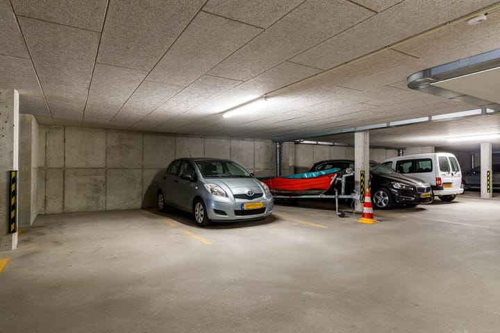 Photo 31 of Wilhelminapark 10