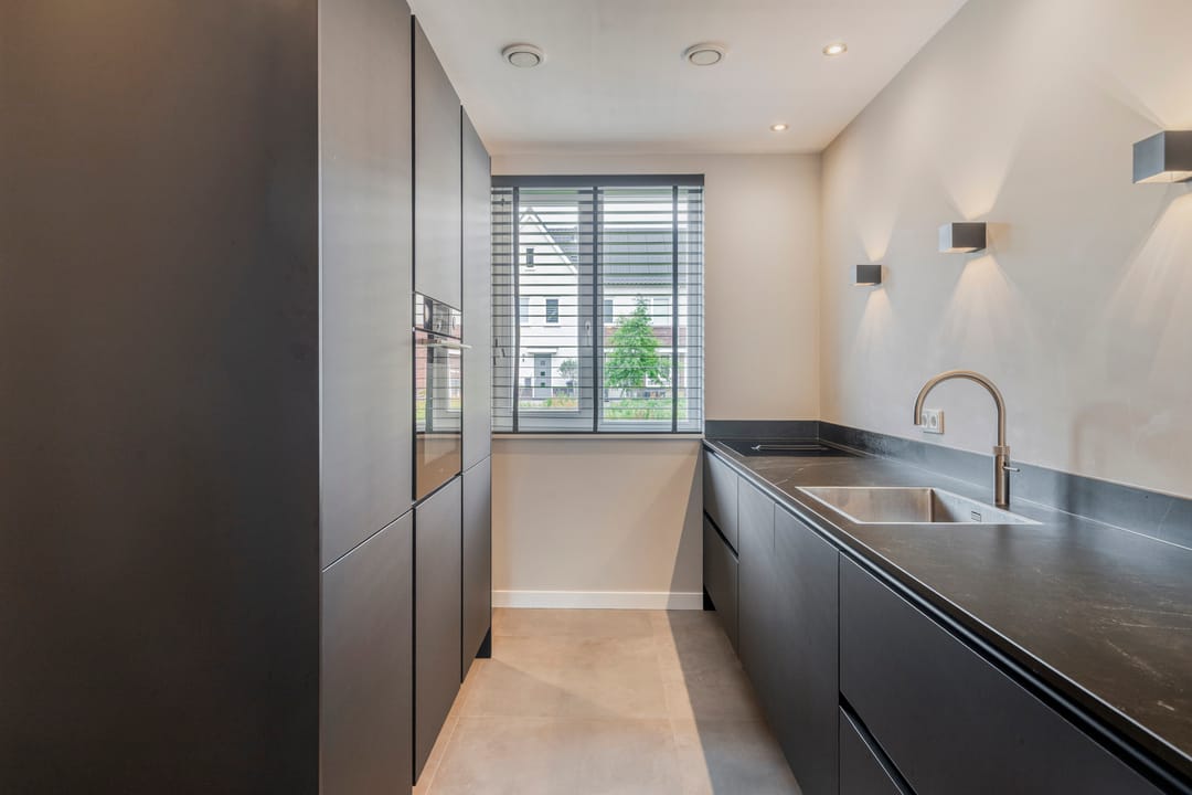 Foto 2 van Van de Ven-erf 25