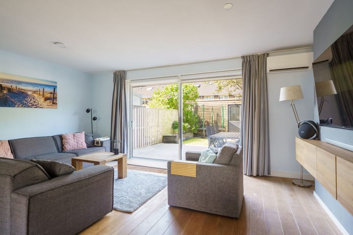 Foto 10 van Cornelis Matelieffstraat 56