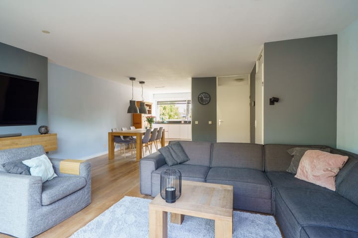 Foto 12 van Cornelis Matelieffstraat 56