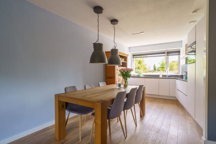 Foto 15 van Cornelis Matelieffstraat 56