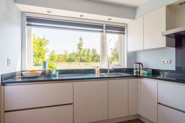 Foto 18 van Cornelis Matelieffstraat 56