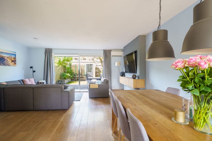 Foto 20 van Cornelis Matelieffstraat 56