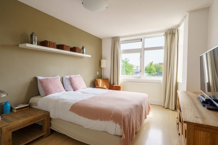 Foto 22 van Cornelis Matelieffstraat 56