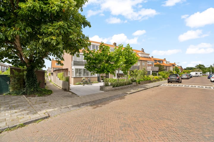 Photo 2 of Achterzeeweg 15