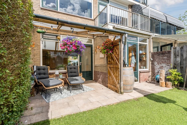 Foto 22 van Mesdagstraat 6