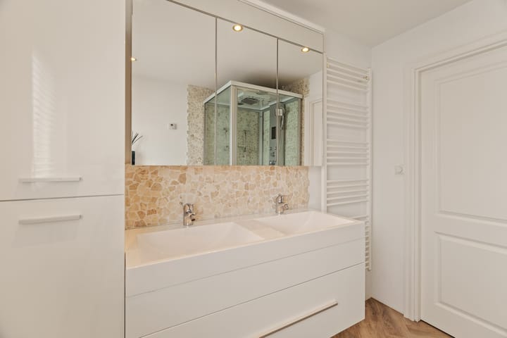 Photo 23 of Achterzeeweg 15