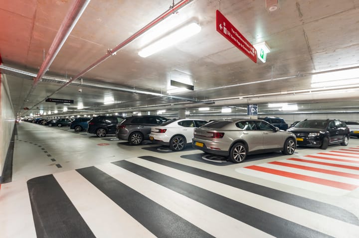 Photo 35 of Eerste Hugo de Grootstraat 1-2