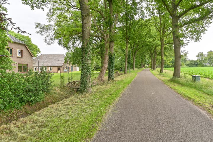 Foto 4 van Dorpsstraat 1