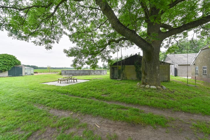 Foto 89 van Dorpsstraat 1