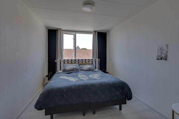 Photo 37 of Voorstraat 36