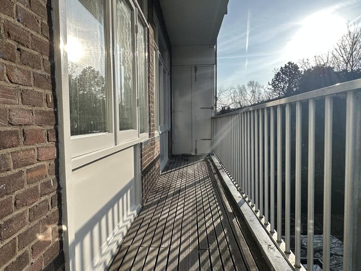 Foto 12 van Admiraal De Ruijterweg 505-2