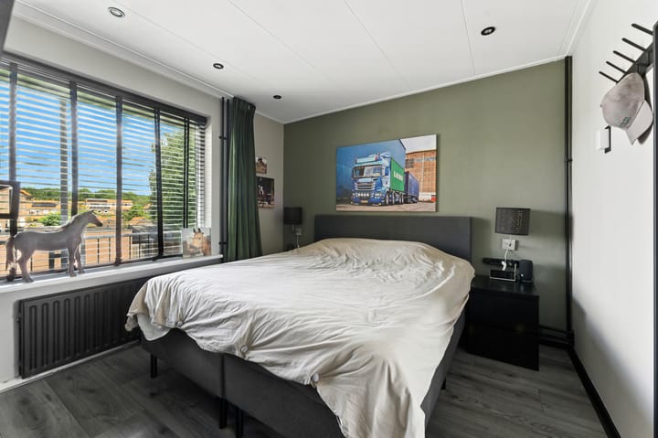 Foto 21 van Van Eesterensingel 27