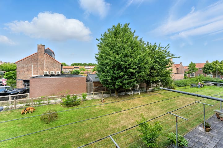 Foto 31 van Van Eesterensingel 27