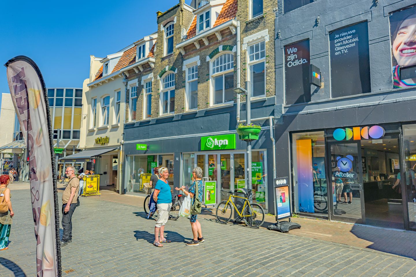 View photo 1 of Walstraat 104