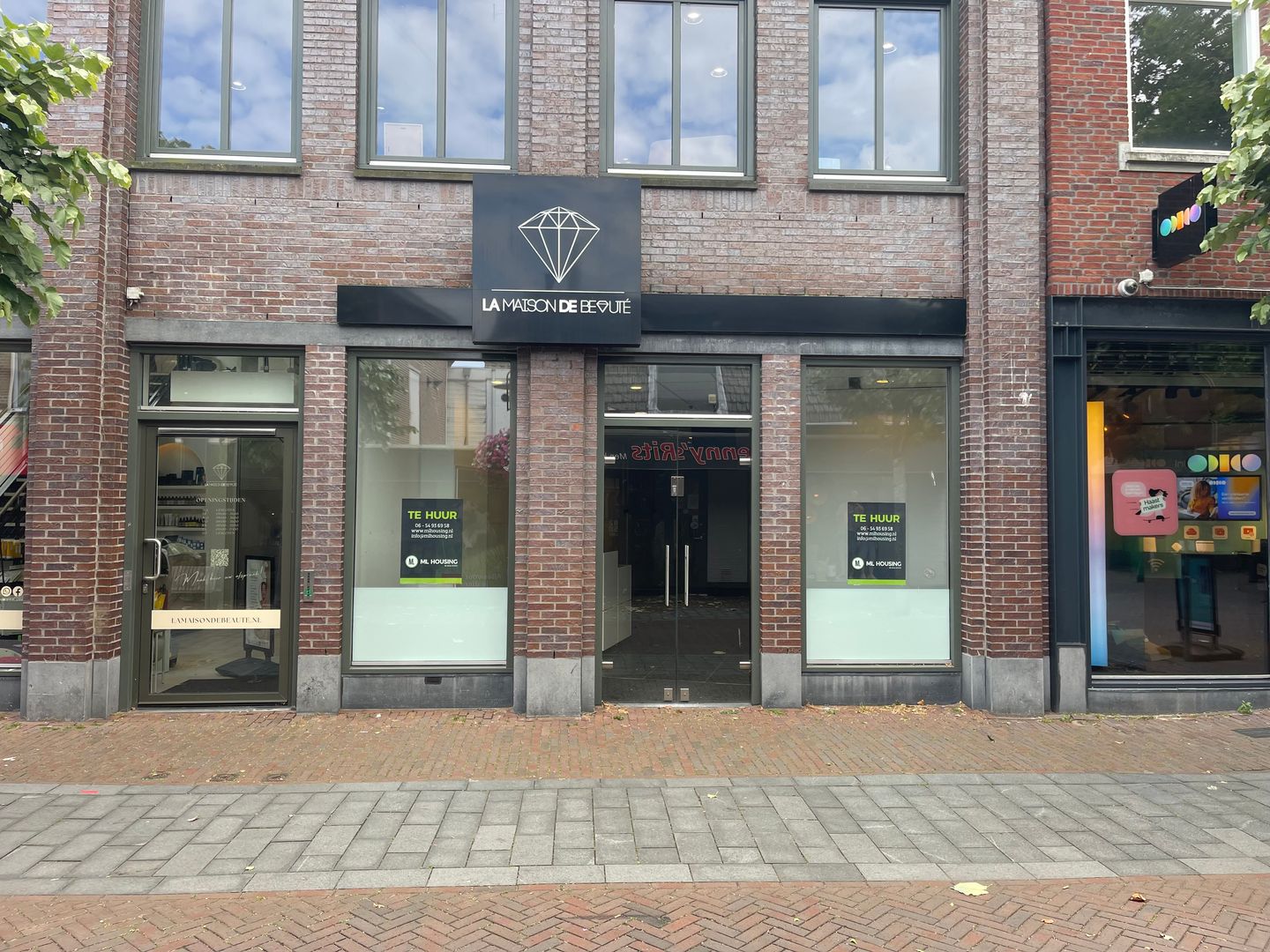 Bekijk foto 2 van Kanaalstraat 60