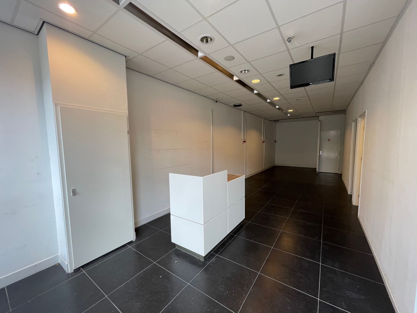 Bekijk foto 4 van Kanaalstraat 60