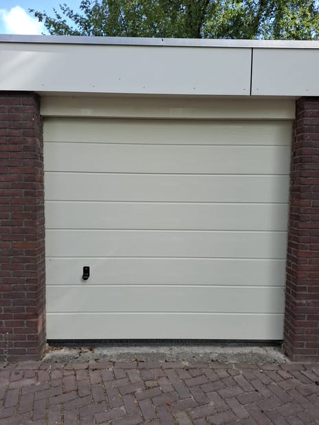 undefined main image