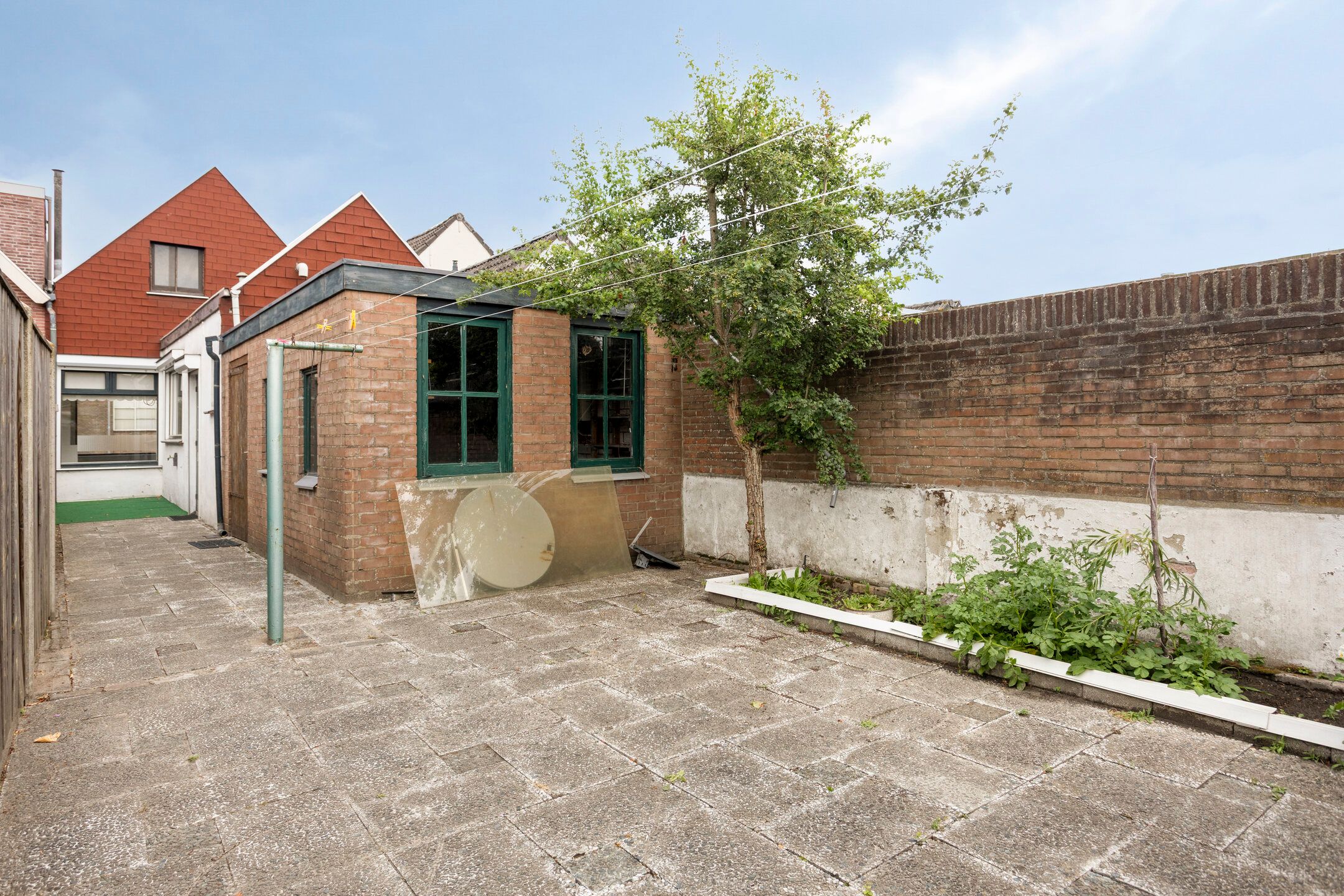 Photo 21 of Spoorstraat 214