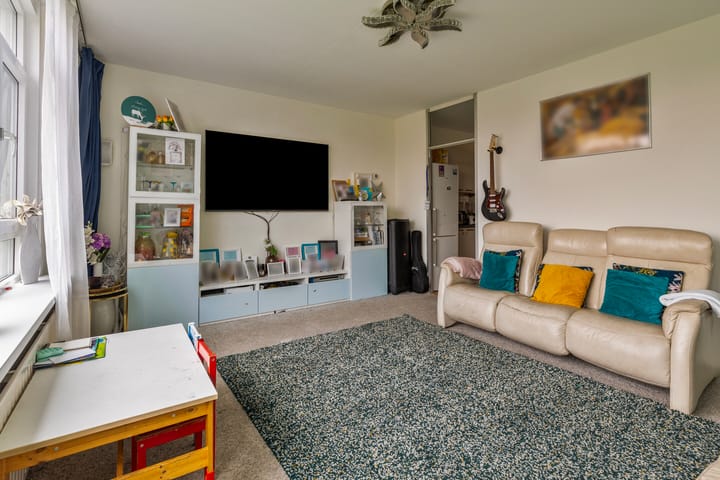 Foto 2 van Voorsteven 33