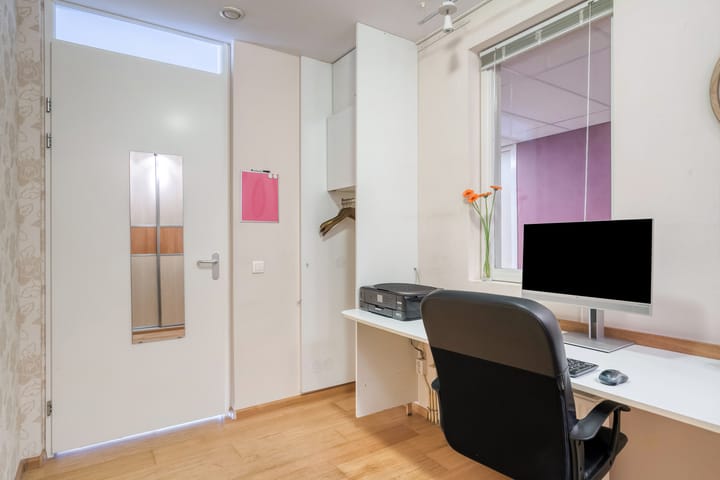 Photo 31 of Tamarixplantsoen 235