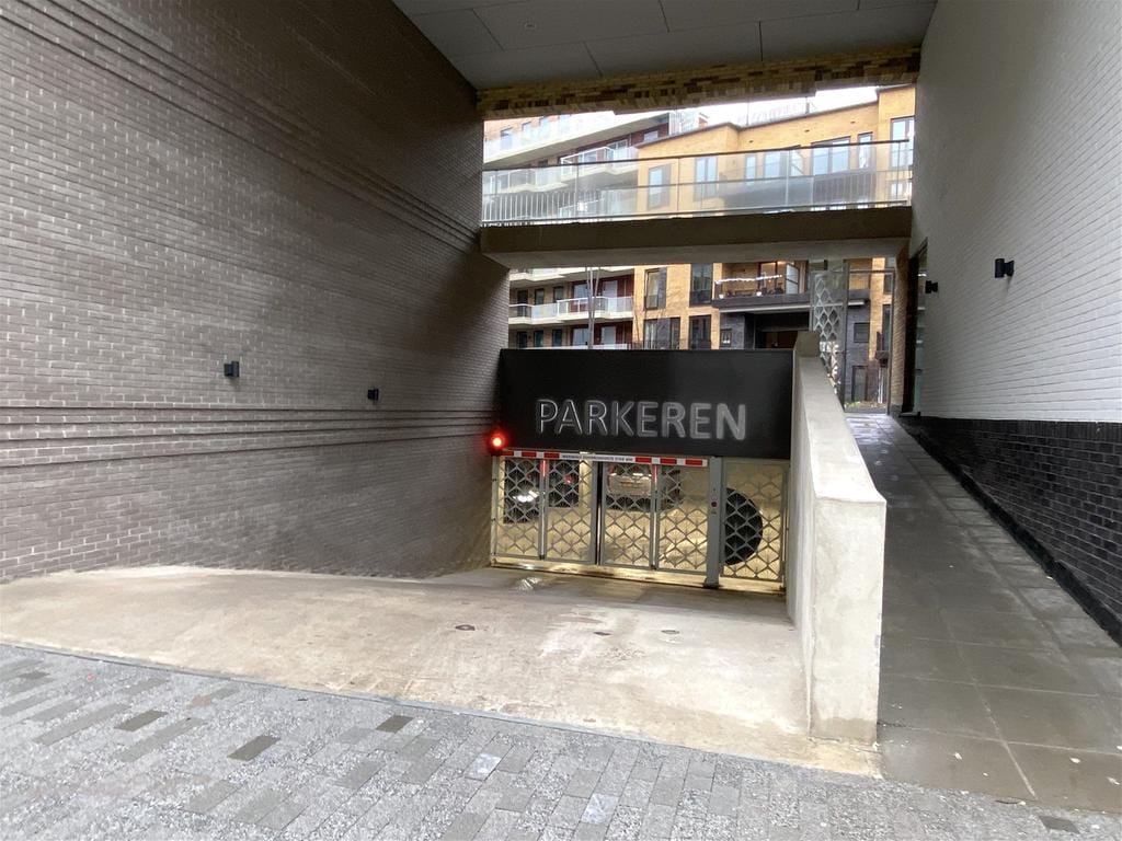 Foto 24 van Carel Willinkgracht 205