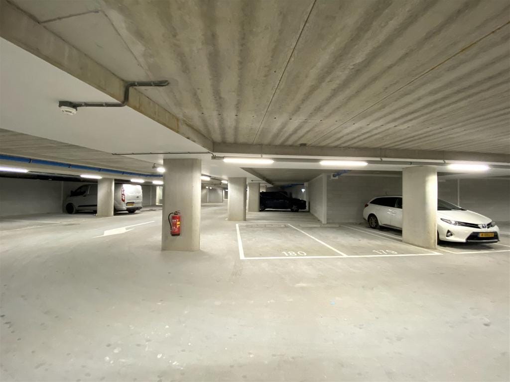 Foto 25 van Carel Willinkgracht 205