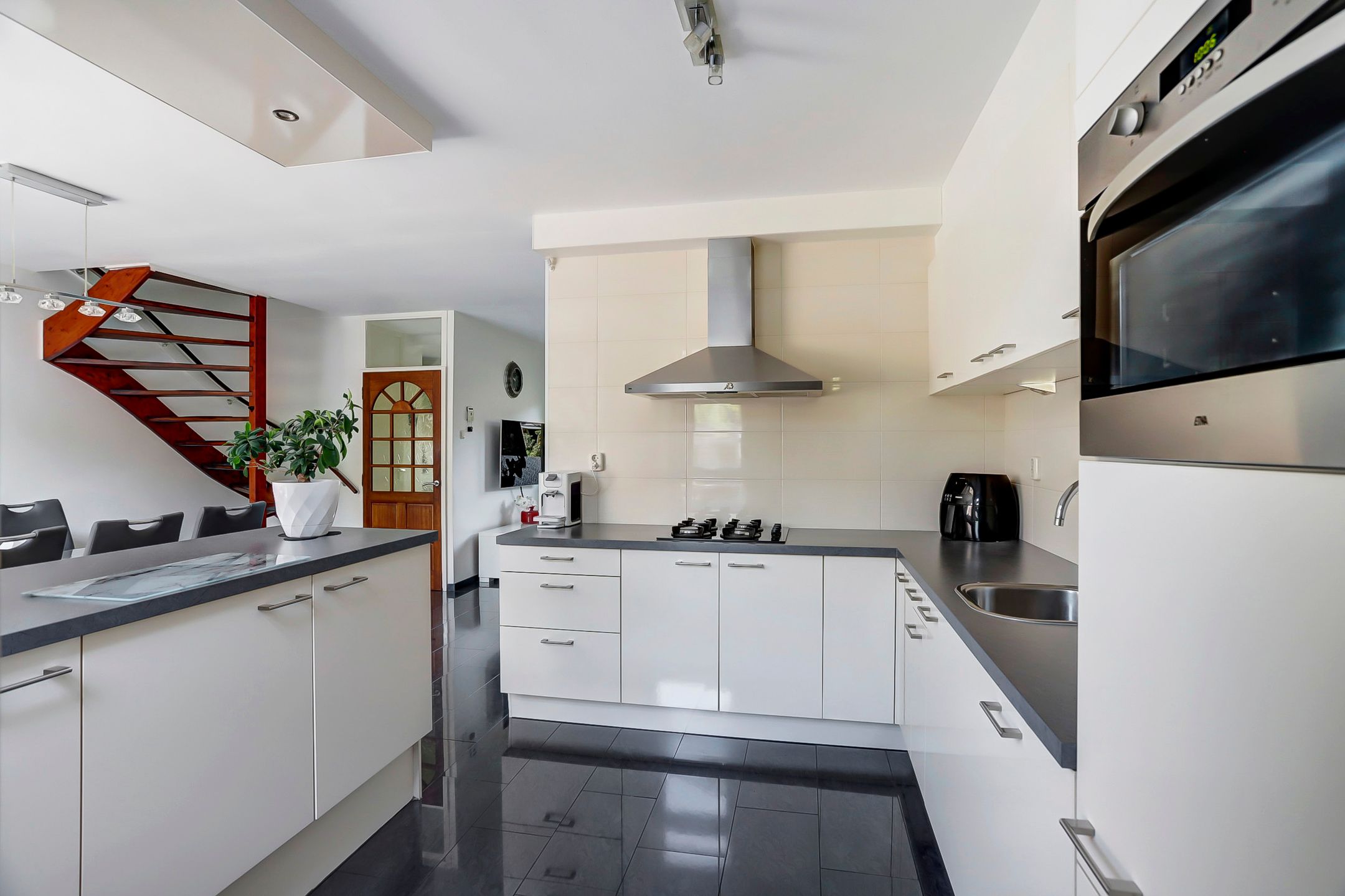 Photo 12 of Nadirlaan 50