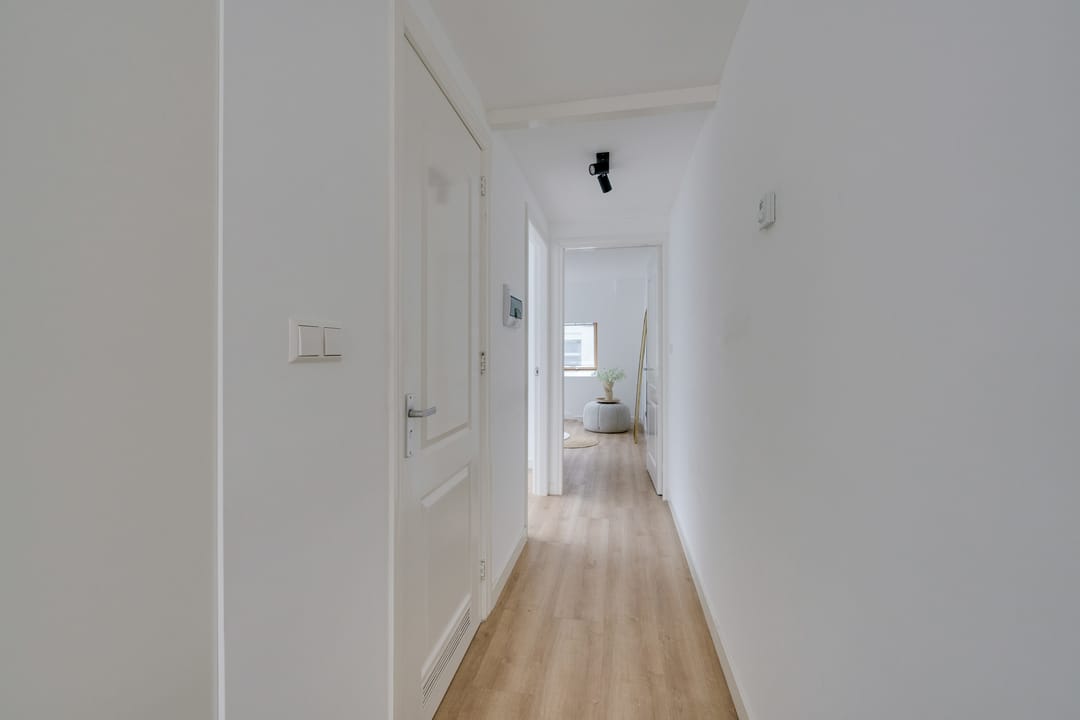 Photo 17 of Dubbele buurt 15-F