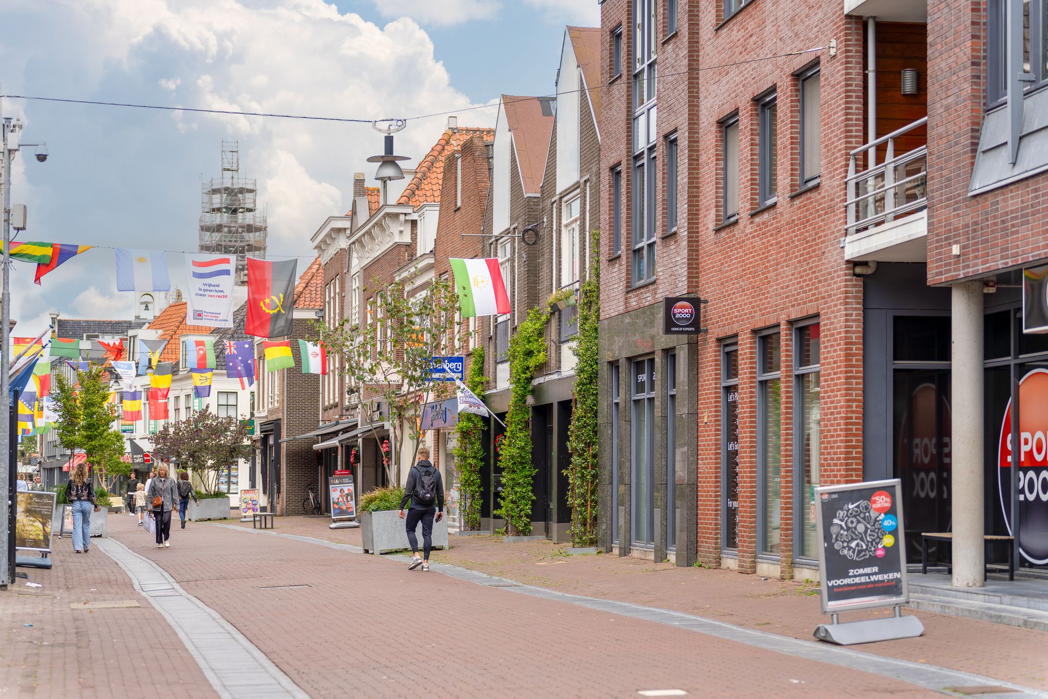 Photo 33 of Dubbele buurt 15-F
