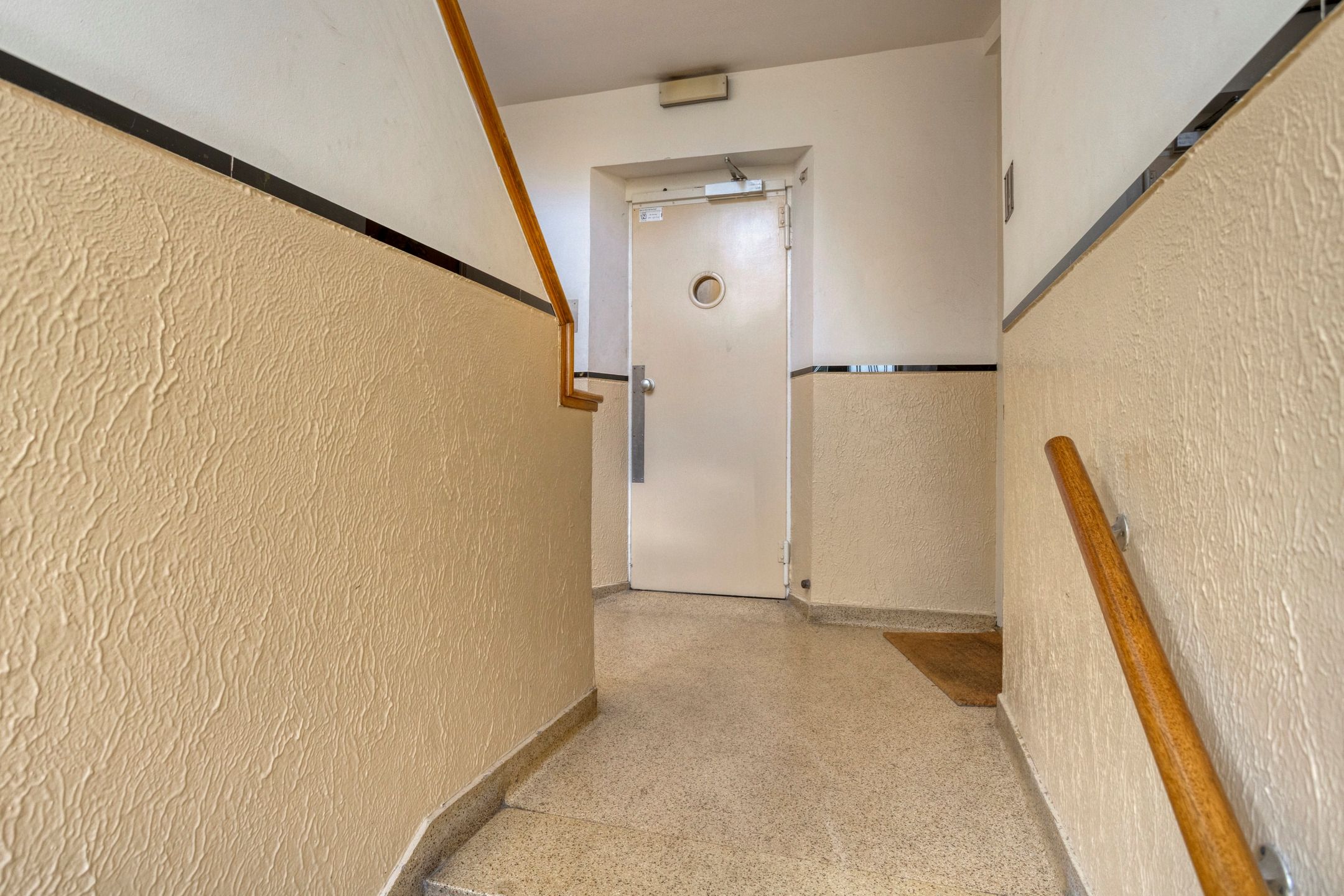 Foto 3 van Johan van Oldenbarneveltlaan 14-B