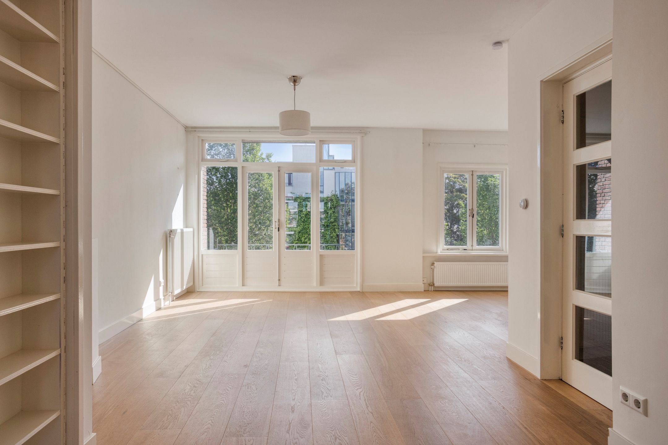 Foto 9 van Johan van Oldenbarneveltlaan 14-B