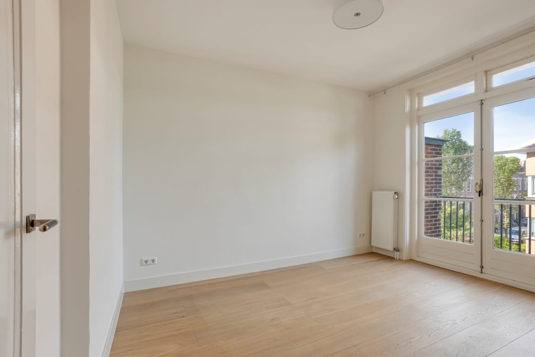 Foto 22 van Johan van Oldenbarneveltlaan 14-B