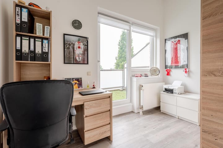 Photo 34 of Langstraat 10