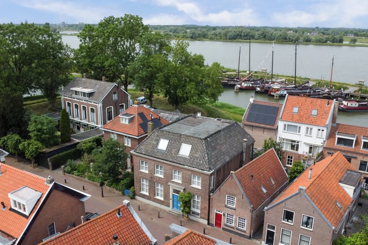 Photo 1 of Molenstraat 24