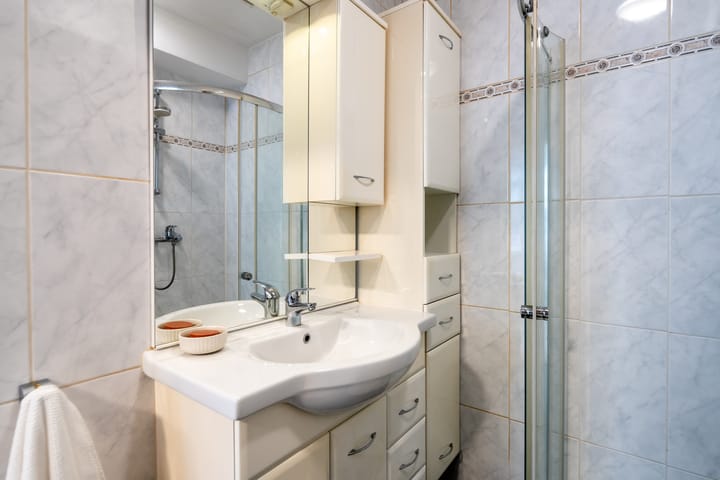 Foto 16 van Czaar Peterstraat 112-1