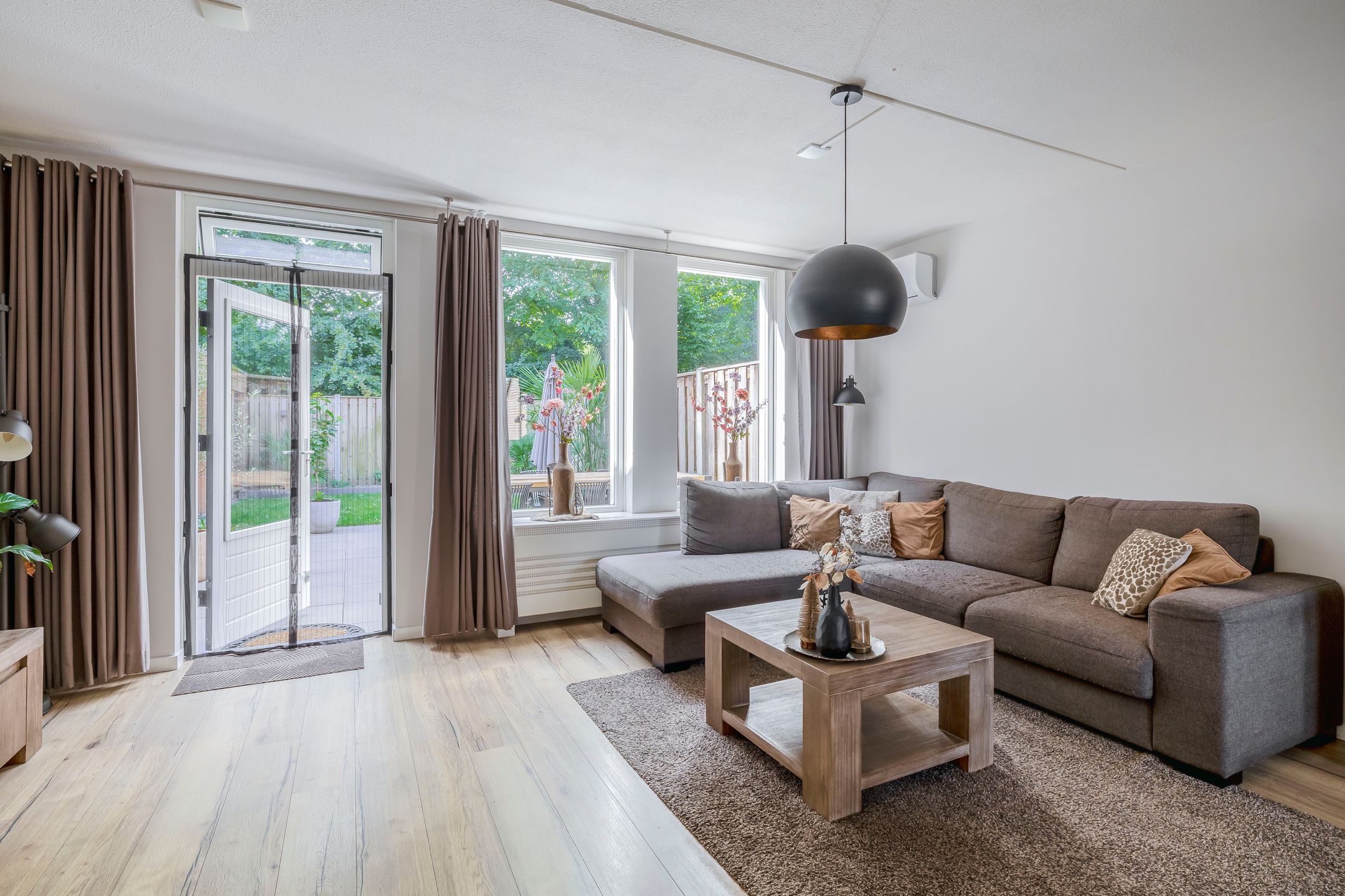 Foto 3 van De Lijndrijver 3