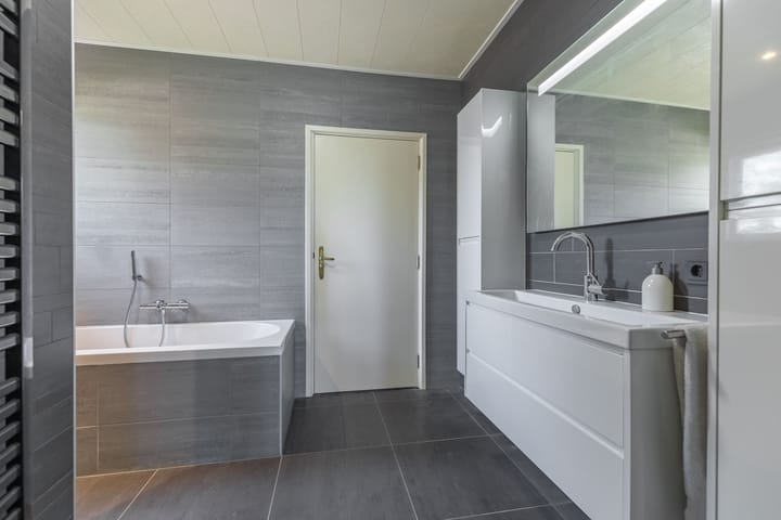 Foto 24 van Oude Postbaan 11